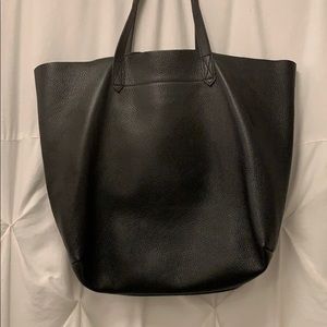 CUYANA SOFT TOTE